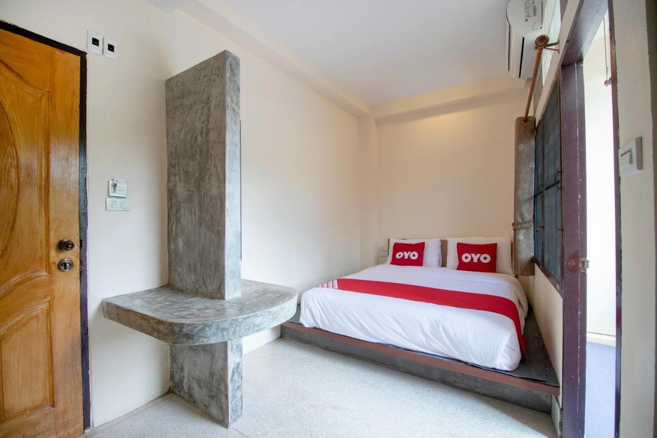 צ'נטאבורי Oyo 671 Laluna River House מראה חיצוני תמונה