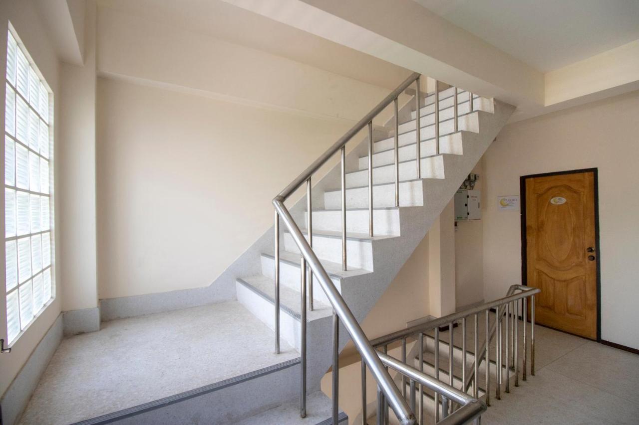 צ'נטאבורי Oyo 671 Laluna River House מראה חיצוני תמונה